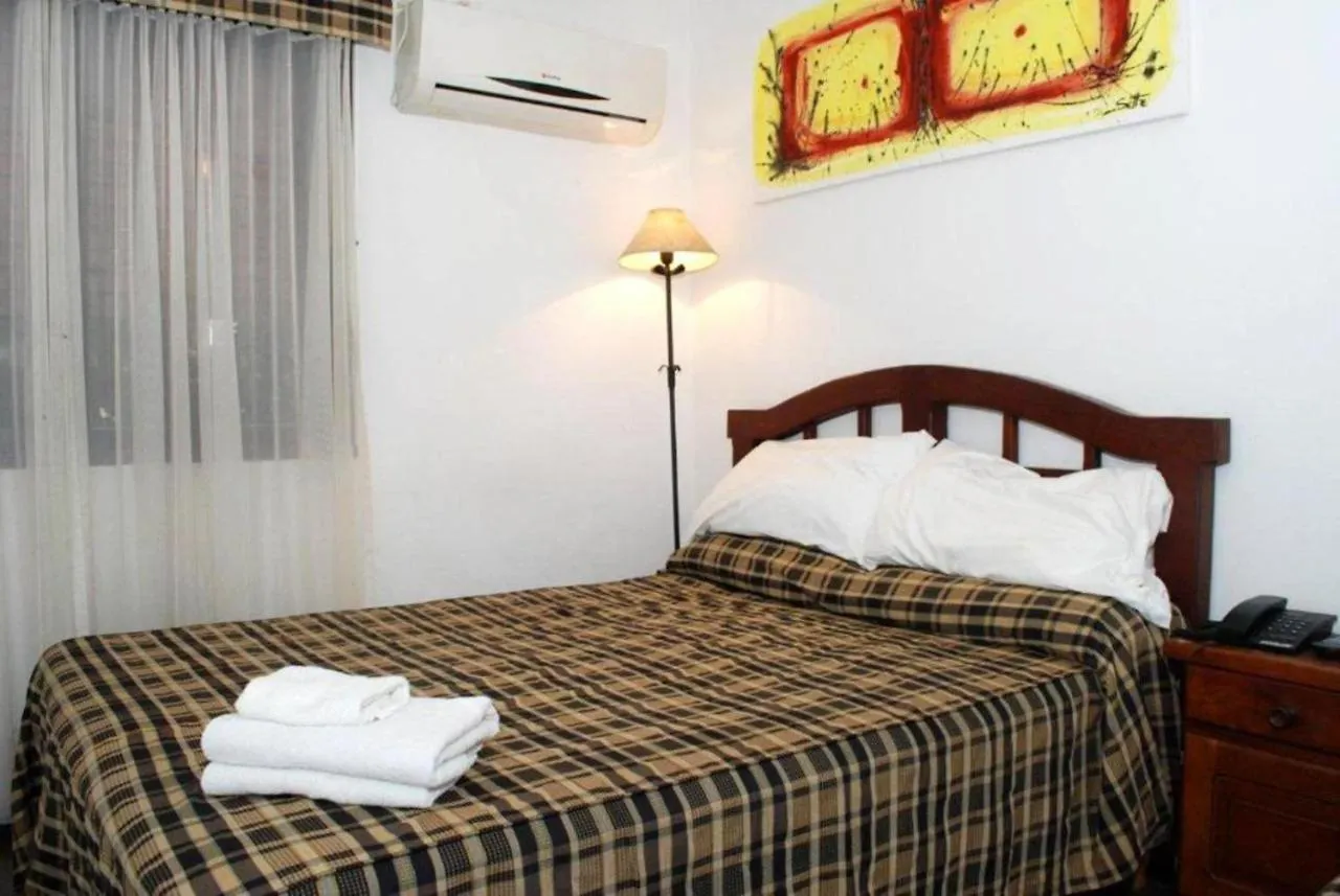 Laerte Hotel Mendoza