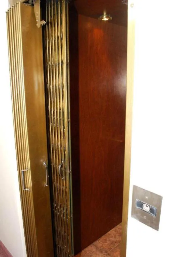 Laerte Hotel Mendoza